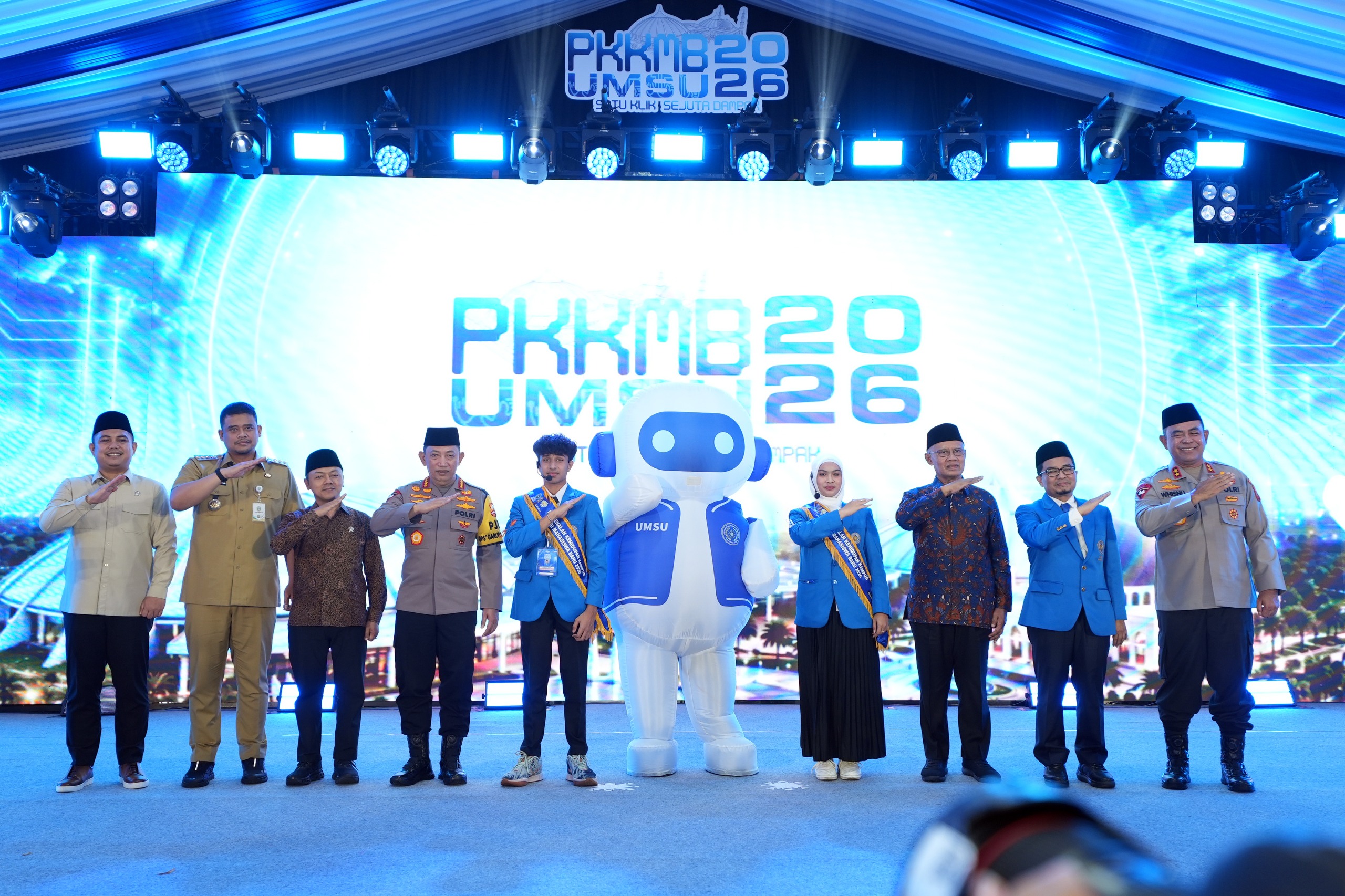 KULIAH UMUM DI DEPAN 6.027 MABA UMSU, KAPOLRI: MAHASISWA HARUS JADI AGEN PERUBAHAN